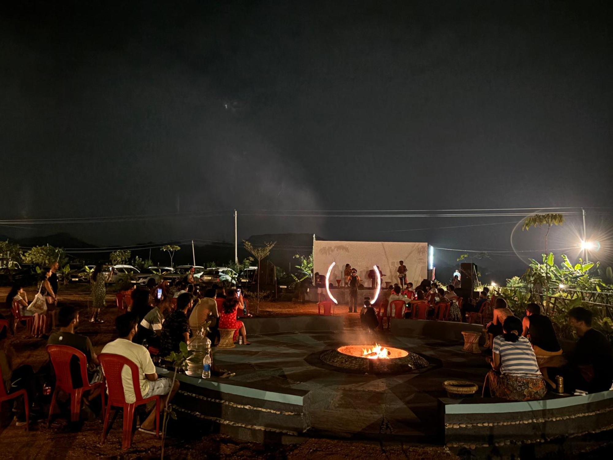 Mowgli'S Cafe Hampi & Guest House Exteriér fotografie