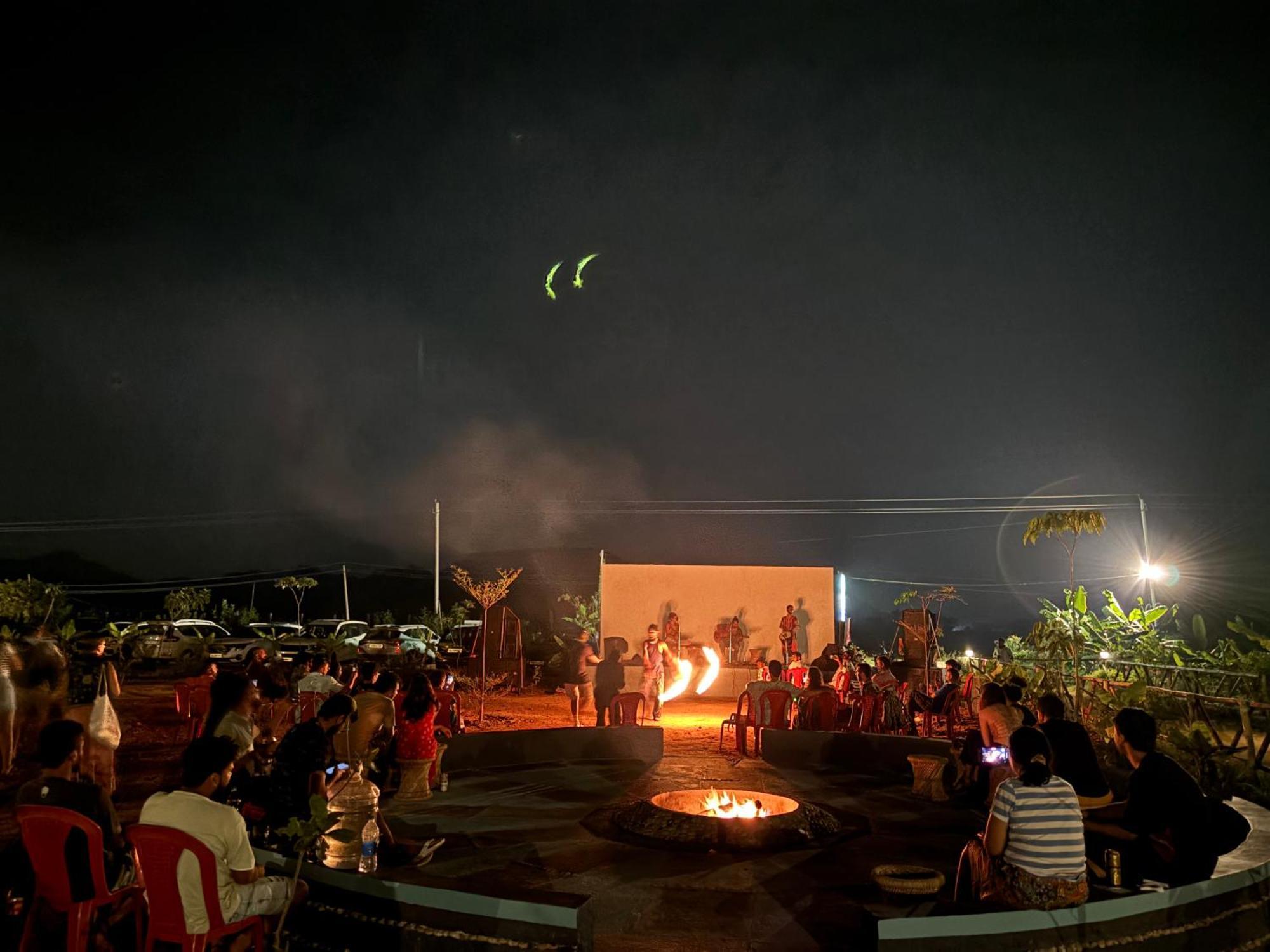 Mowgli'S Cafe Hampi & Guest House Exteriér fotografie